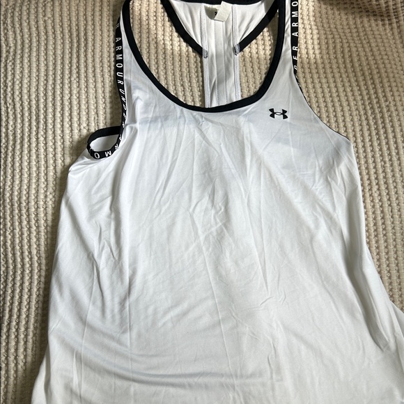 Under Armour Women's Black and White Tank Top - Picture 5 of 5